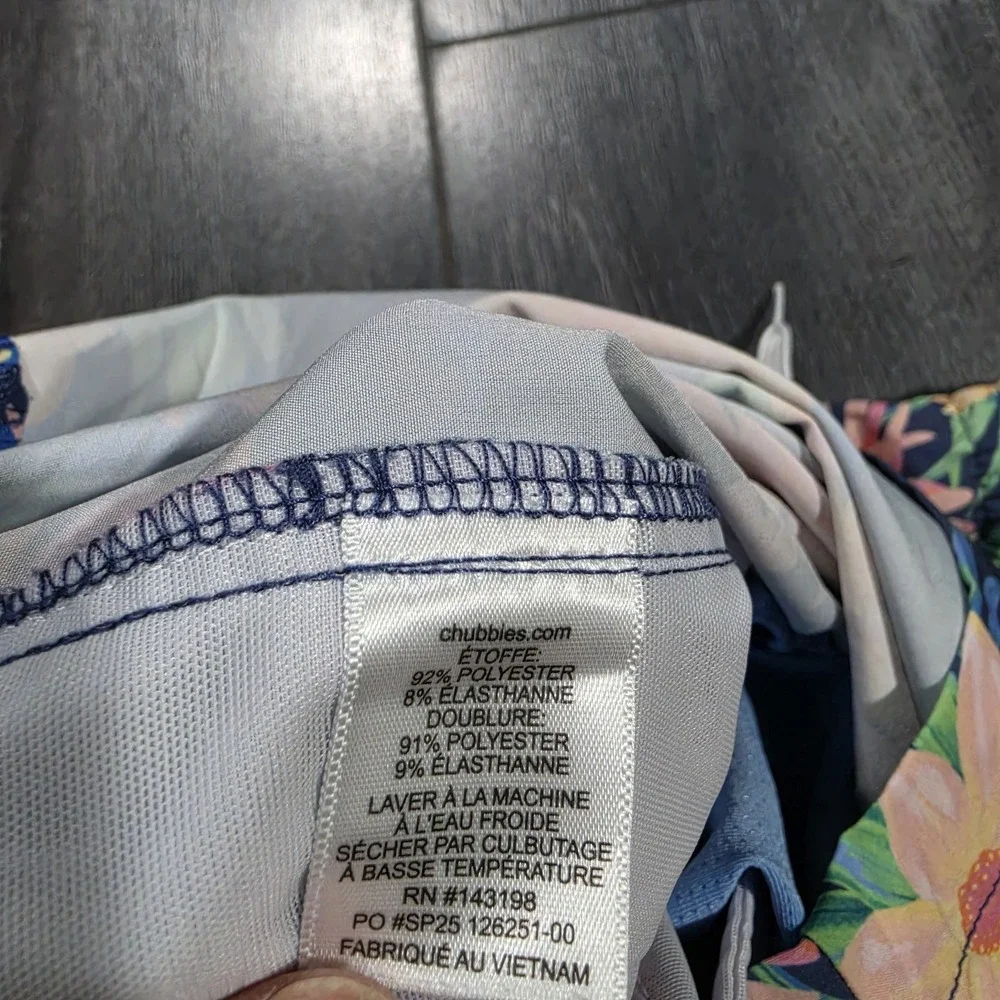 chubbies swim trunks